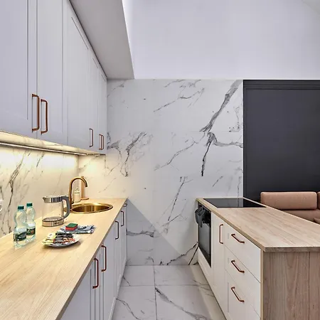 Daire Nadolnik With Mezzanine By Bookinghost Poznan